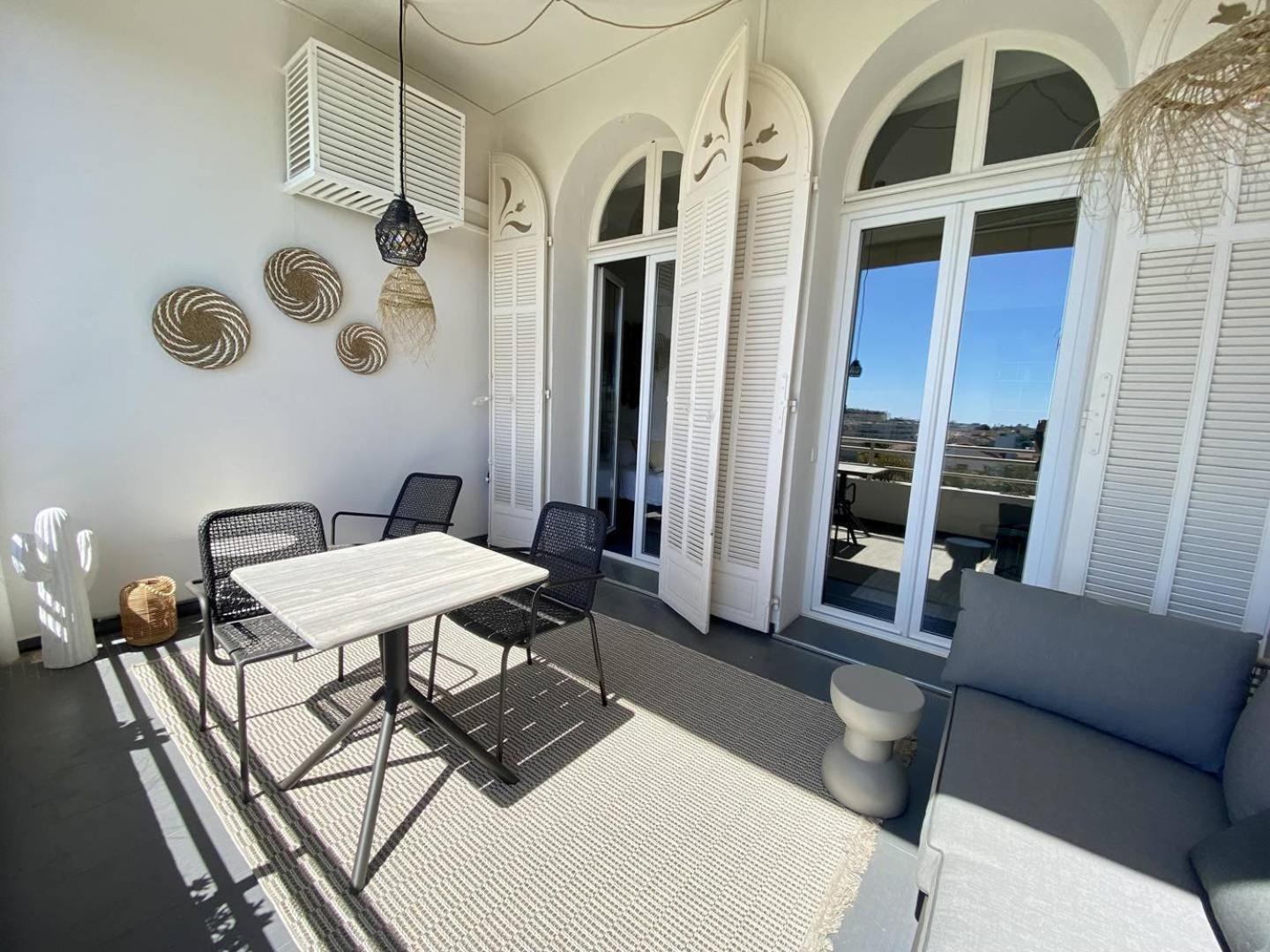 Appartement Cannes Centre-Ville - Appartement Tout Confort Avec Terrasse Cannes